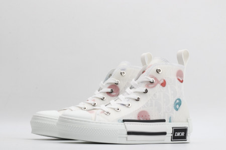 DR B23 Sneakers - Image 3