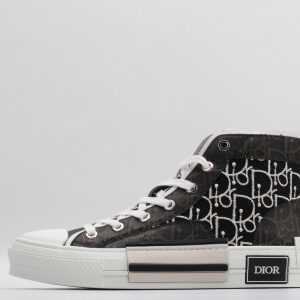 DR B23 Sneakers