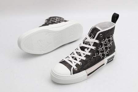 DR B23 Sneakers - Image 8