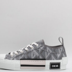 DR B23 Sneakers