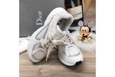 DR Oblique SNEAKER - Image 3
