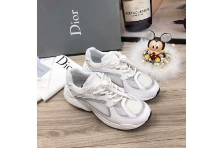 DR Oblique SNEAKER - Image 4