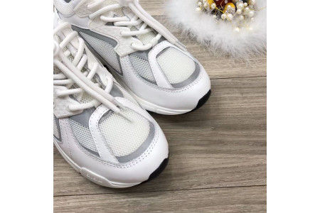 DR Oblique SNEAKER - Image 5