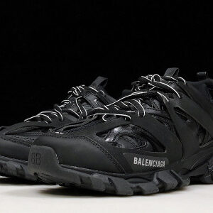 BLCG TRACK TRAINER 'TRIPLE BLACK' 542023 W1GB1 1000