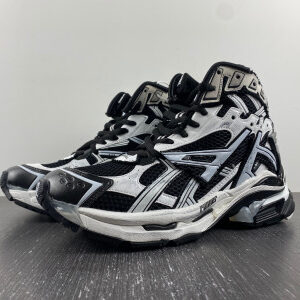 BLCG RUNNER HIGH TOP SNEAKER 695764 W3RH2 9218