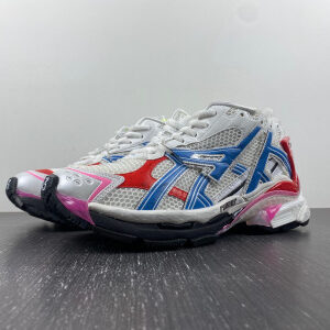 BLCG RUNNER SNEAKER 677403 W3RB6 9645