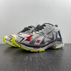 BLCG RUNNER SNEAKER 772774 W3RNY 0509