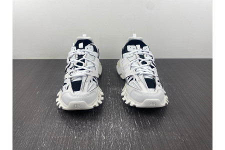 BLCG TRACK SNEAKER 736330 W3SKC 9010 - Image 2