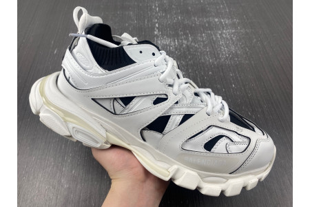 BLCG TRACK SNEAKER 736330 W3SKC 9010 - Image 6