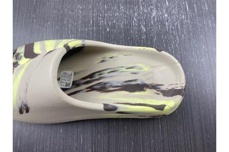 Adidas Yeezy Slide FZ5899 - Image 7