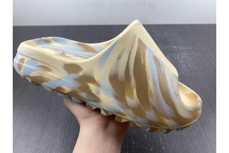 Adidas Yeezy Slide GW1932 - Image 9