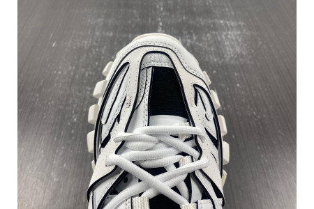 BLCG TRACK SNEAKER 736330 W3SKC 9010 - Image 9