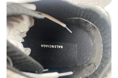BLCG TRACK SNEAKER 736330 W3SKC 9010 - Image 12
