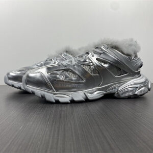 BLCG TRACK SNEAKER 668556 W3FS2 8181