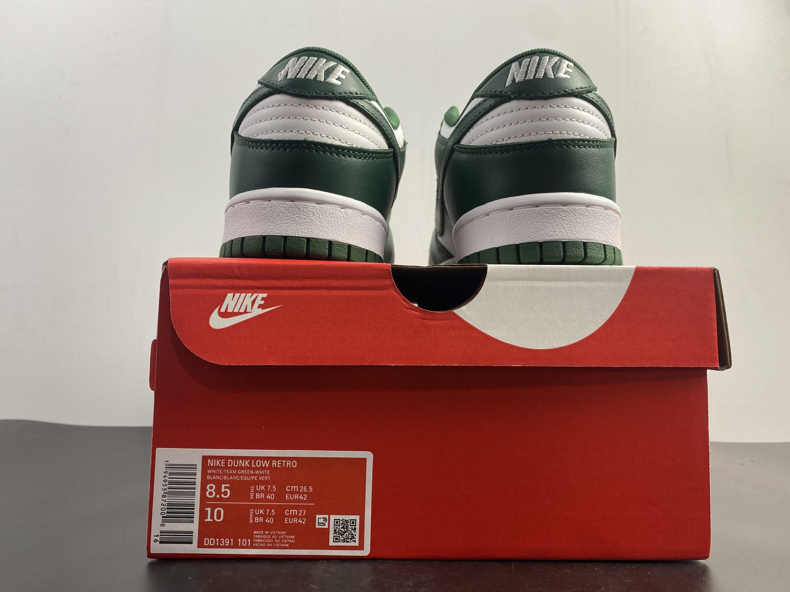 Nike Dunk Low Michigan State - Image 2