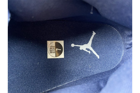 Air Jordan 11 Velvet WMNS Midnight Navy AR0715-441 - Image 17