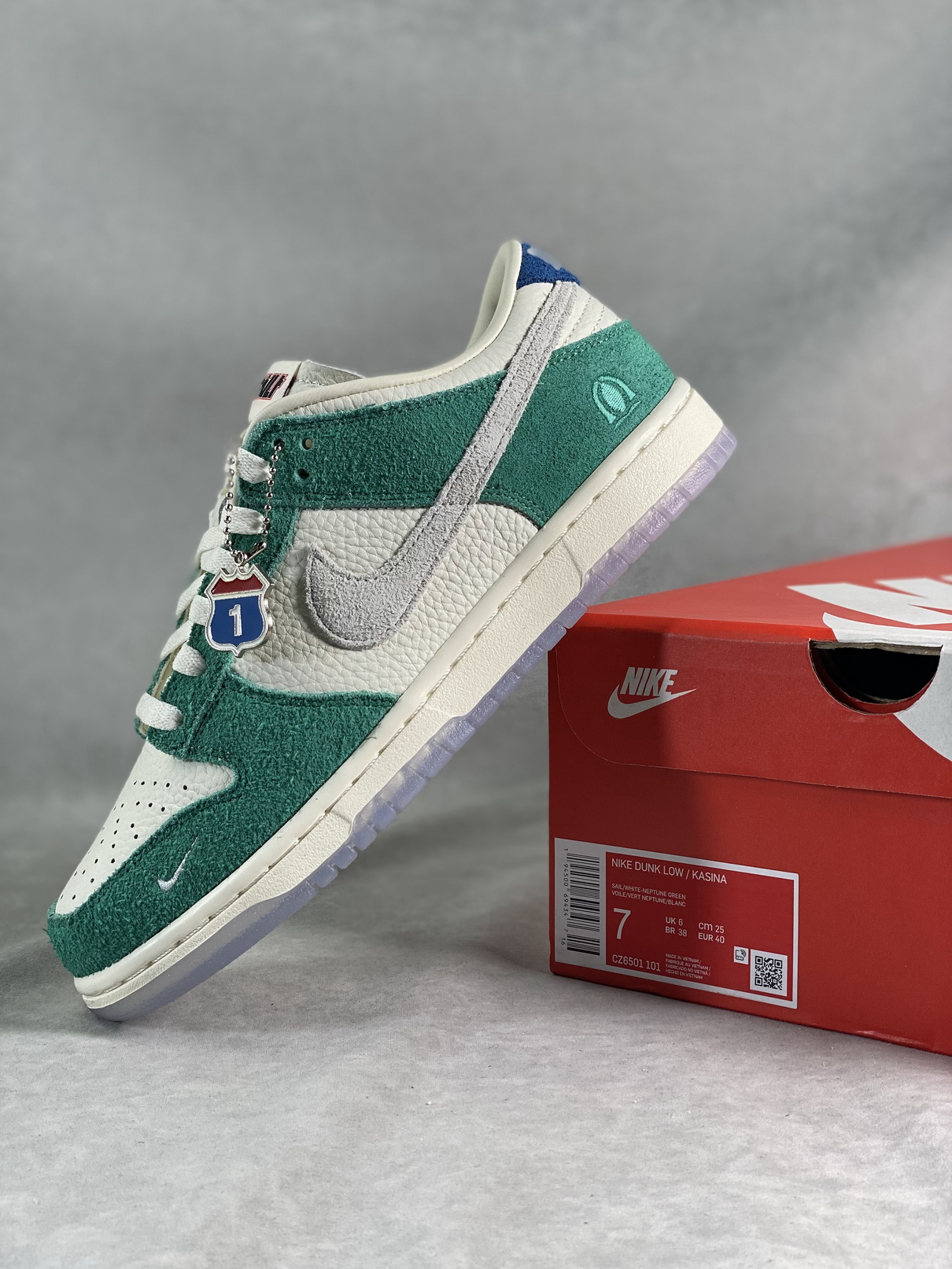 Nike Dunk Low Kasina Neptune Green - Image 4