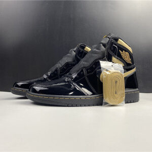 AIR JORDAN 1 RETRO HIGH BLACK METALLIC GOLD (2020) 555088-032
