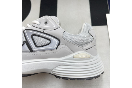 DR B30 Sneakers - Image 5