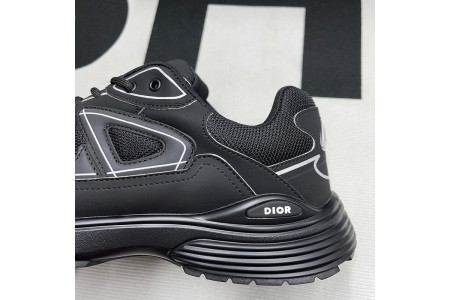 DR B30 Sneakers - Image 5