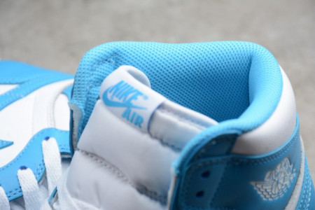 Air Jordan 1 Retro High OG 'UNC' 555088-117 - Image 5