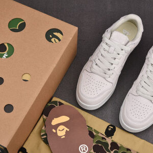 B*PE SNEAKER