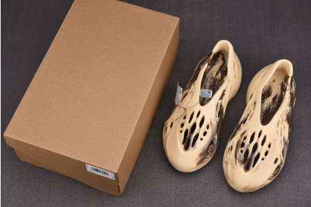 Adidas Yeezy Foam RNNR MX Cream Clay GX8774 - Image 14