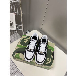 B*PE SNEAKER