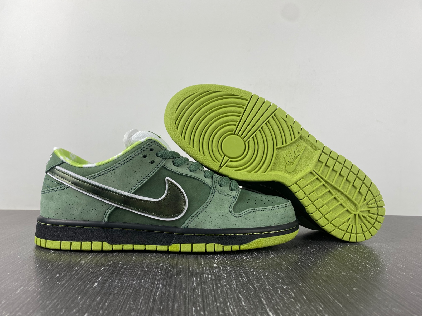 Nike SB Dunk Low Concepts Green Lobster (Regular Box) - Image 4