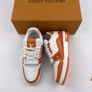 L** V* LV Trainer Orange