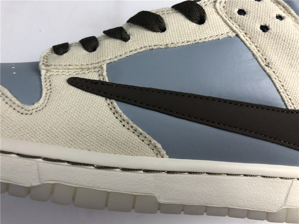 Nike Dunk Low Travis Scott X Playstation - Image 6