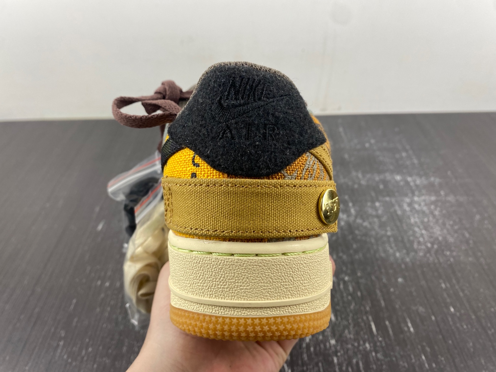 Nike Air Force 1 Low Travis Scott Cactus Jack - Image 13