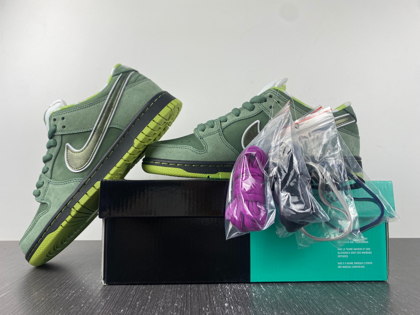 Nike SB Dunk Low Concepts Green Lobster (Regular Box) - Image 14