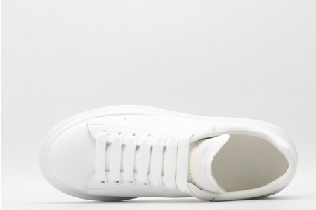 Alexander McQueen Oversized White - Image 3