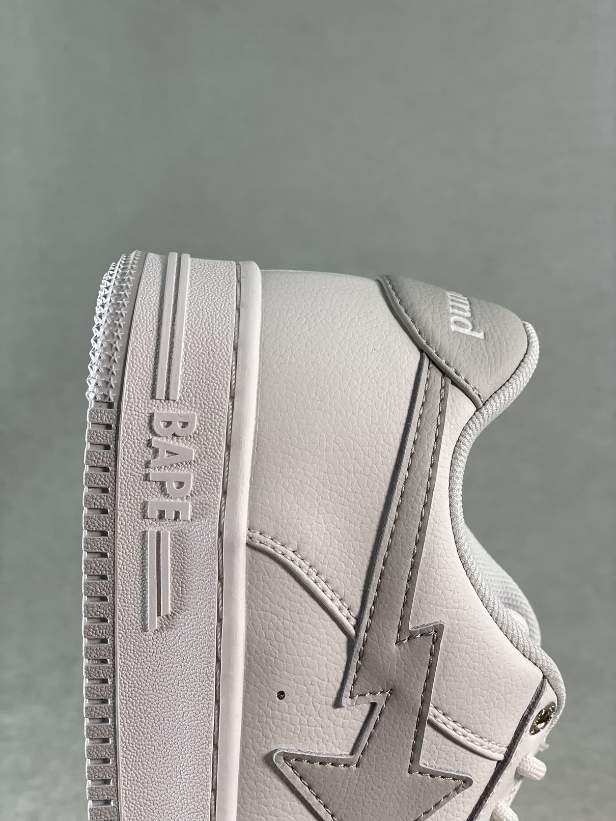 B*PE SNEAKER - Image 2