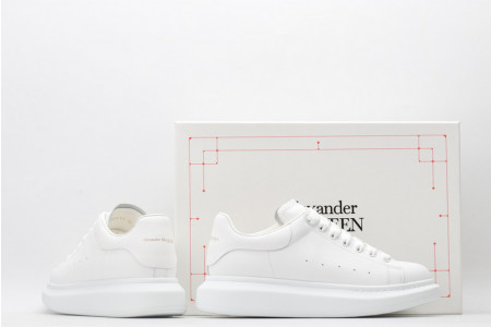 Alexander McQueen Oversized White - Image 7