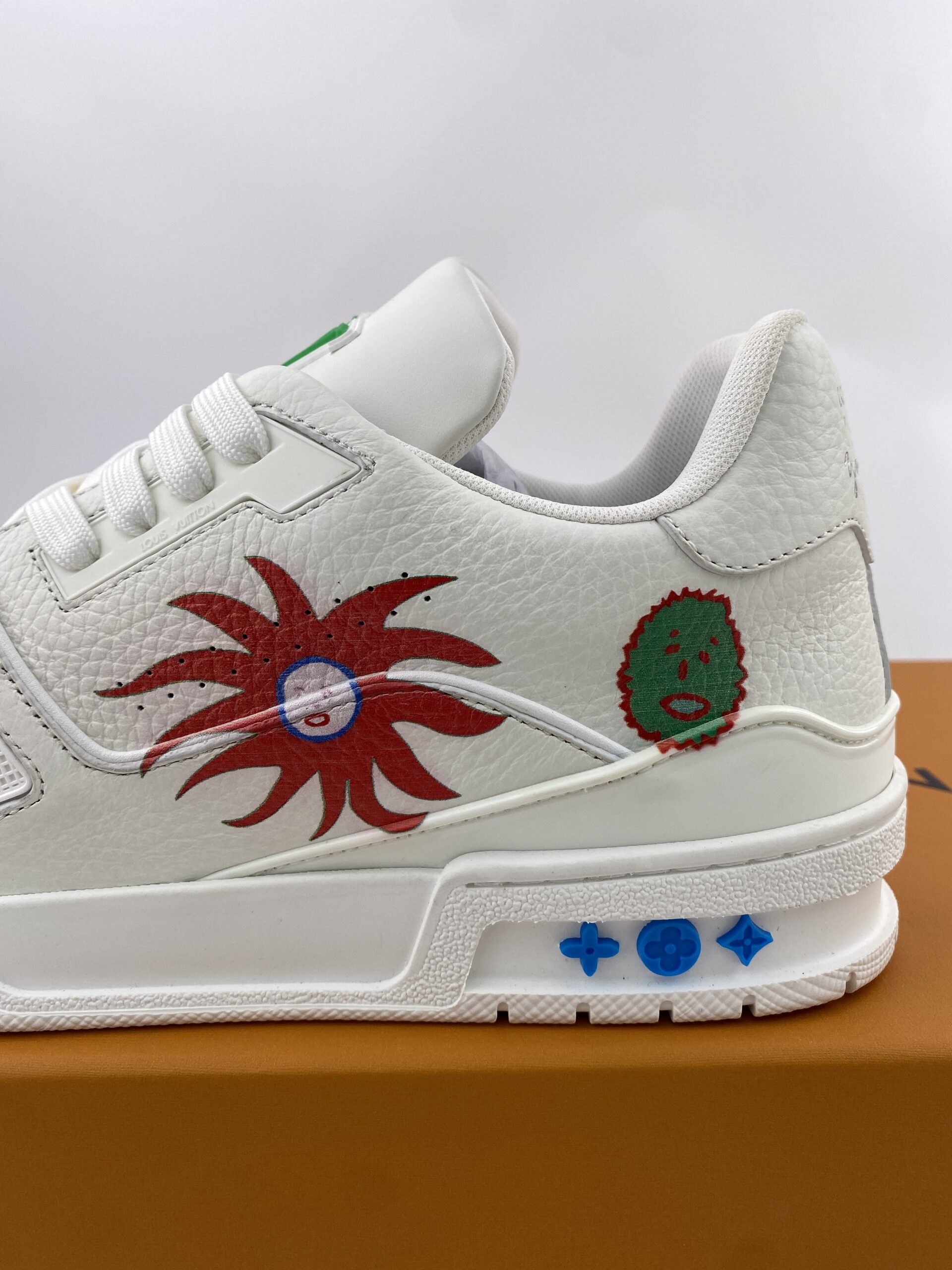 L** V* LV Yayoi Kusama Trainer White Print - Image 2