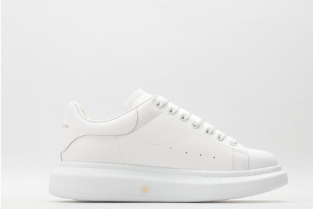 Alexander McQueen Oversized White - Image 9
