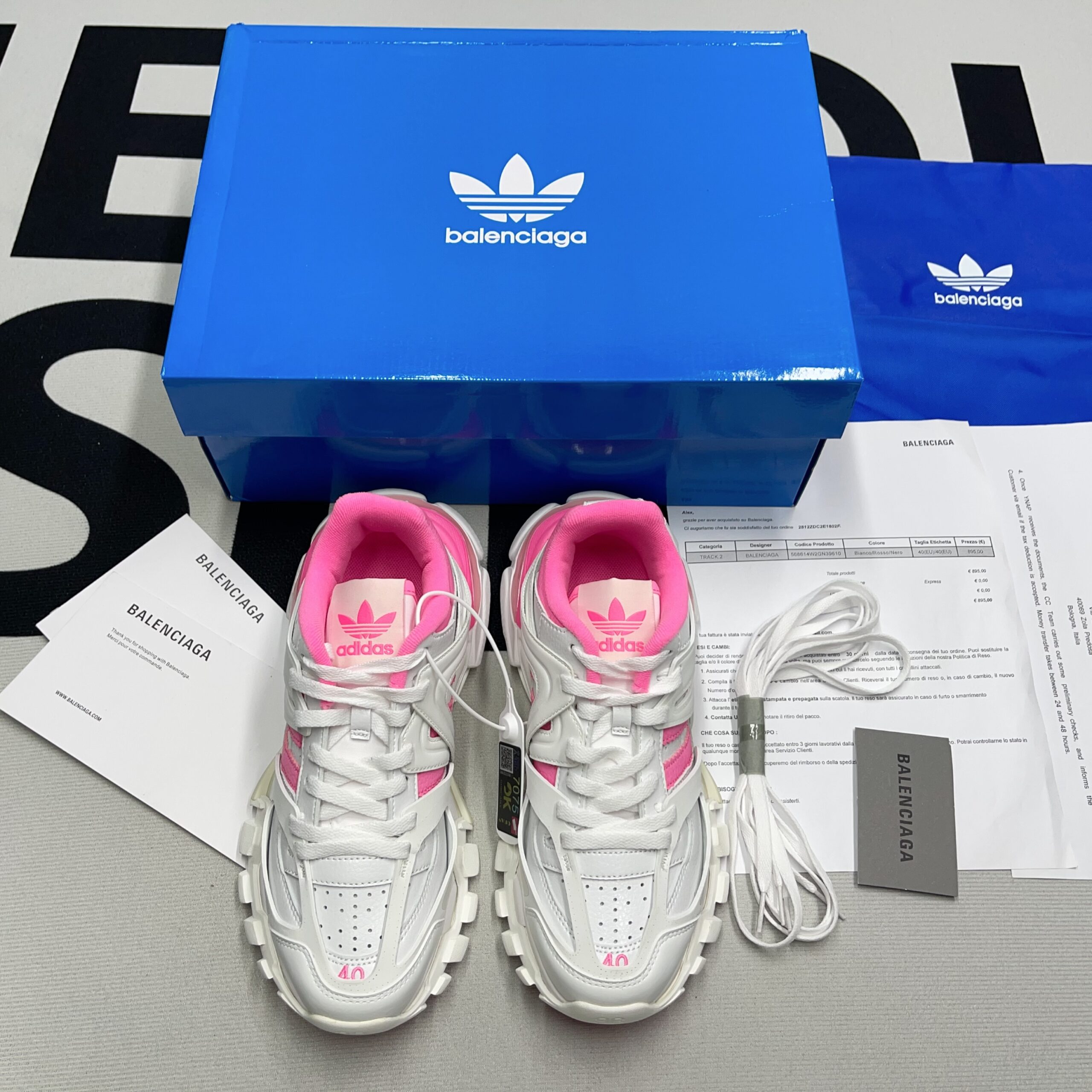 Balenciaga Track FORUM LOW TOP - Image 3