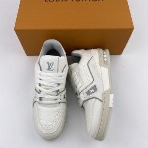 L** V* Trainer White