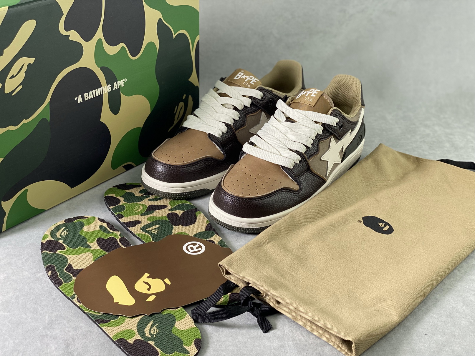 B*PE SNEAKER - Image 4