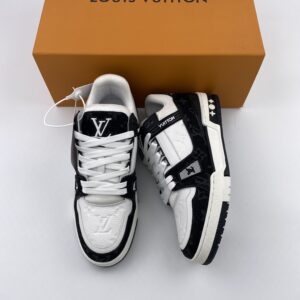 L** V* LV Trainer White Black White
