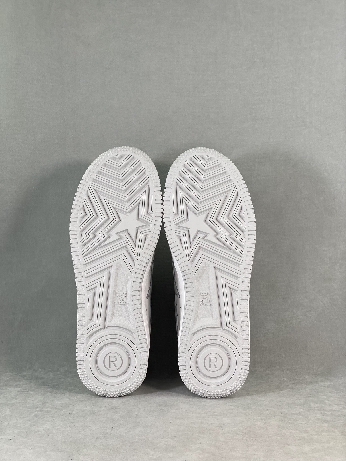 B*PE SNEAKER - Image 6