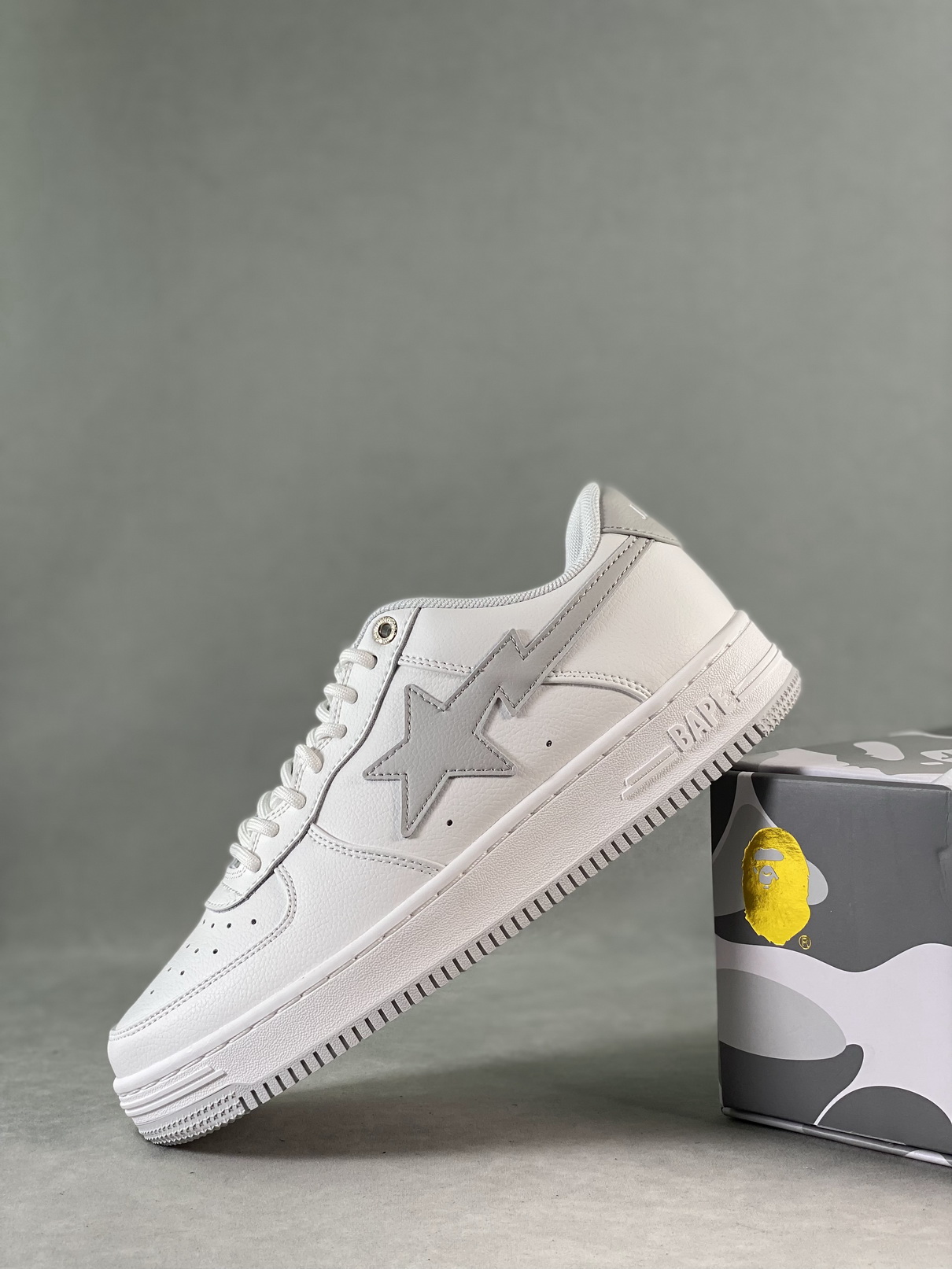 B*PE SNEAKER - Image 8