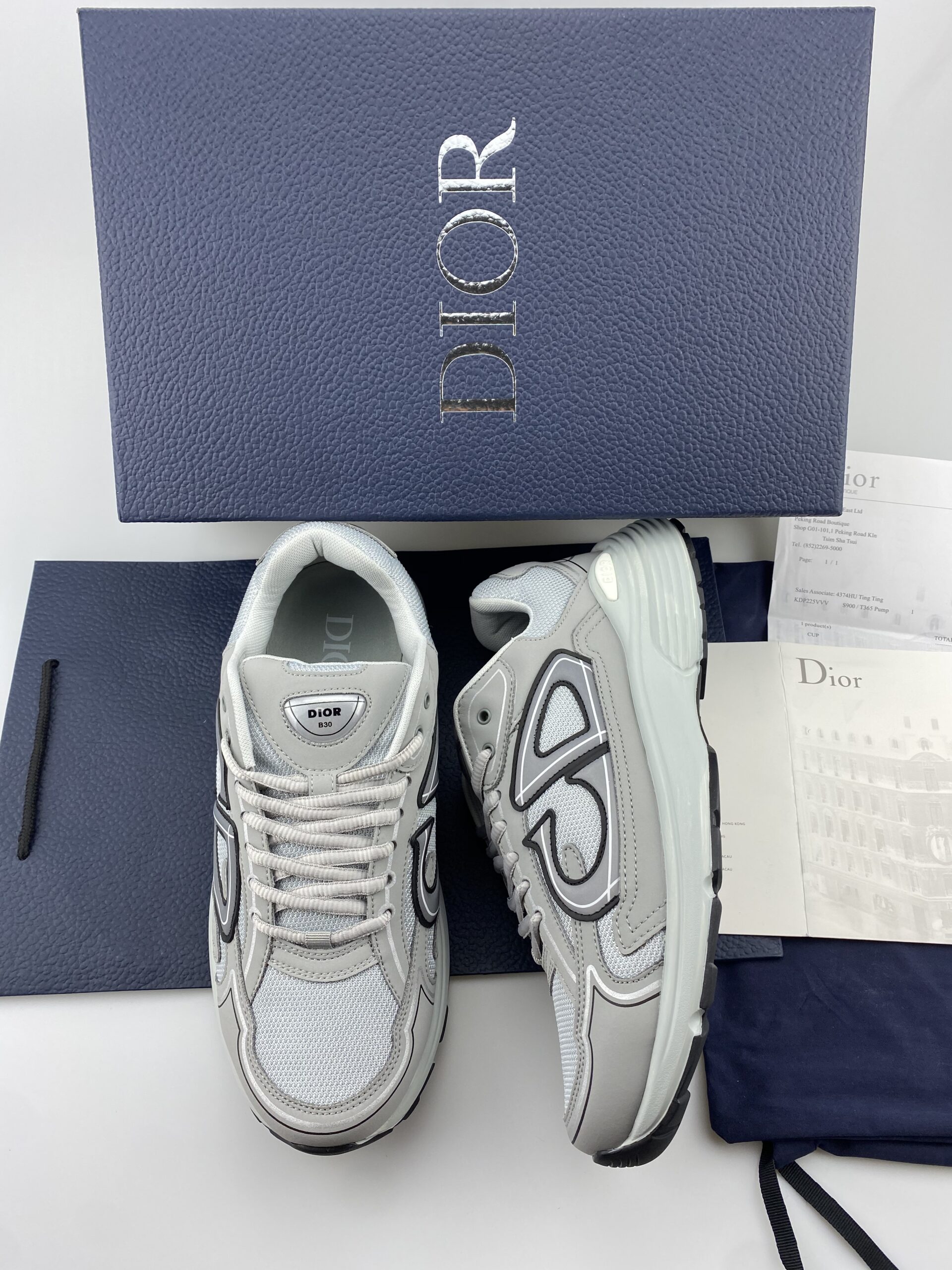 DR B30 Sneakers - Image 8