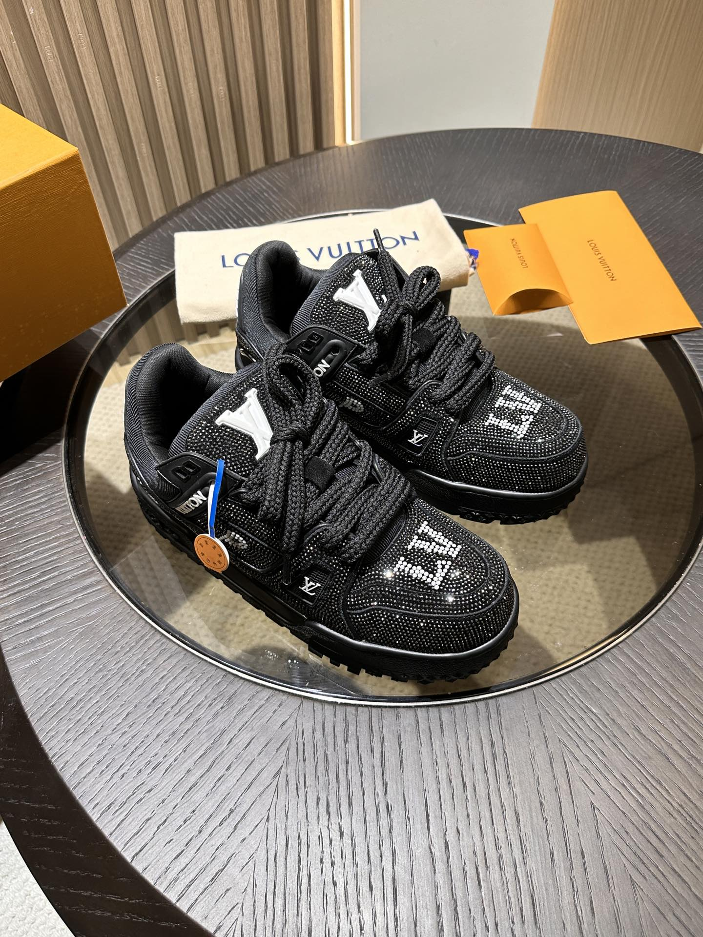 L** V* LV Trainer - Image 3