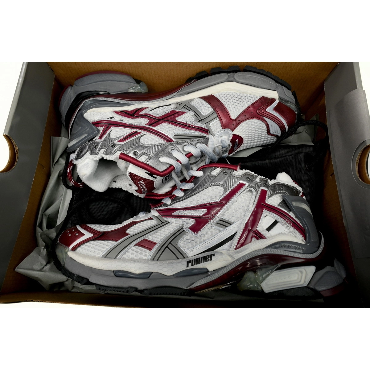 Balenciaga Runner Burgundy 677403W3RB39069 - Image 5
