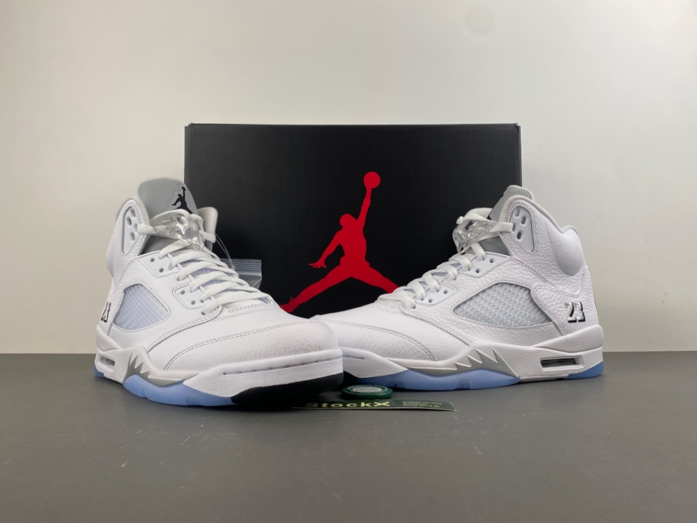 Air Jordan 5 Retro White Metallic HQ7978-103 - Image 7