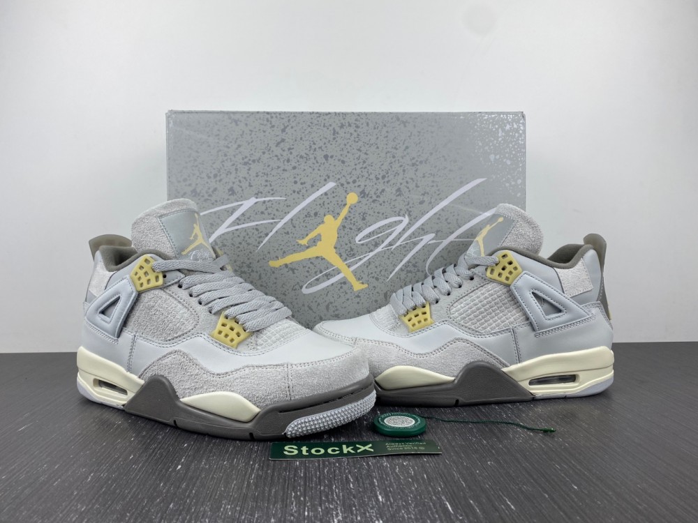 Jordan 4 Retro SE Craft Photon Dust