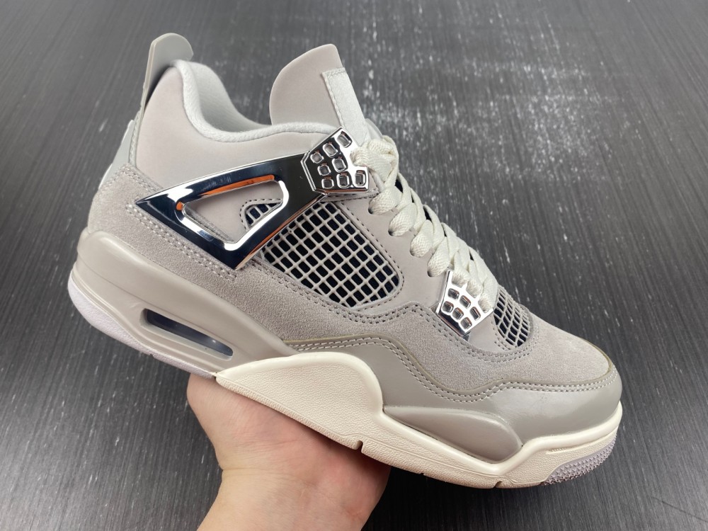 Jordan 4 Retro Frozen Moments - Image 4